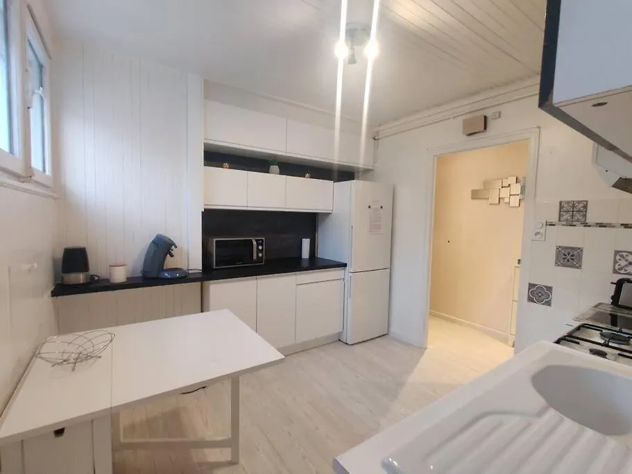 Cabana & Appartement Ideal آنسي